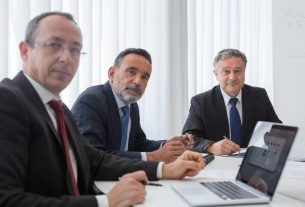 Accompagnement juridique lié aux panneaux solaires : rôle d'un avocat